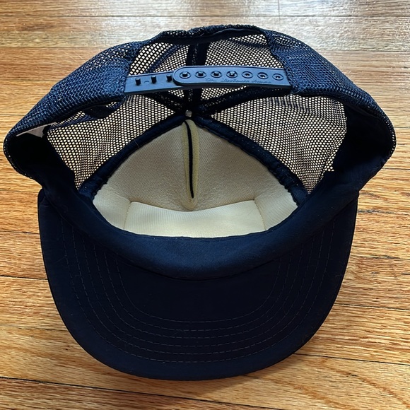 Vintage Oceanside Oregon Snapback Hat / 80s - 90s / Truck Style / Mesh - Picture 5 of 7